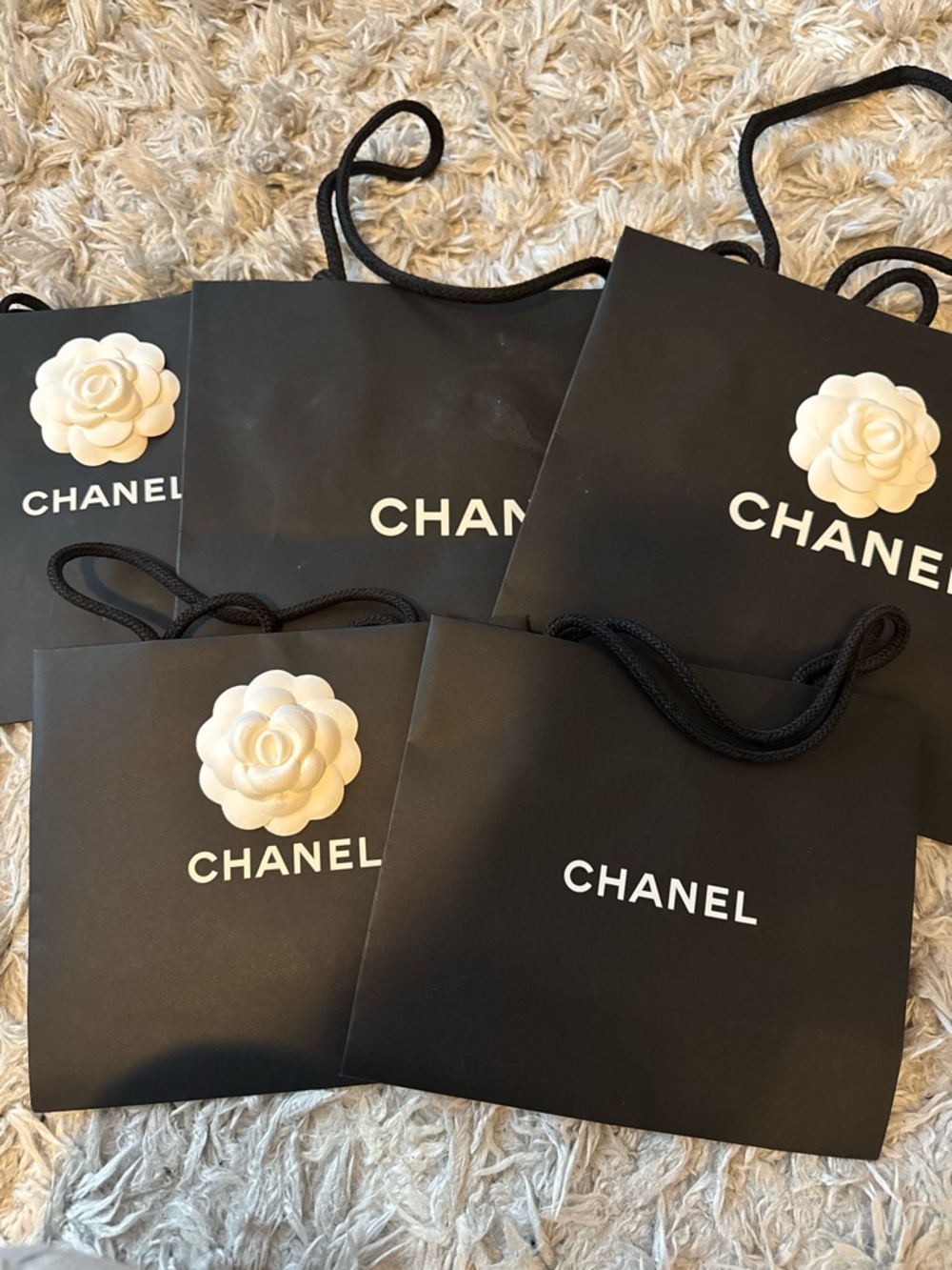 CHANEL Black Shopping Bag (pack of 5)